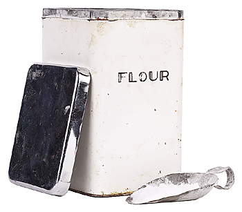 The Difference between Cake Flour and Pastry Flour | Yankee Kitchen