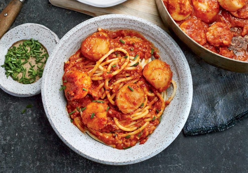 Spaghetti with Scallops “Romesco”