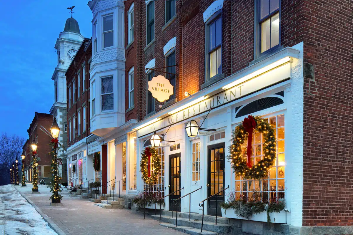 Christmas in Connecticut | Featured Photographer Caryn B. Davis