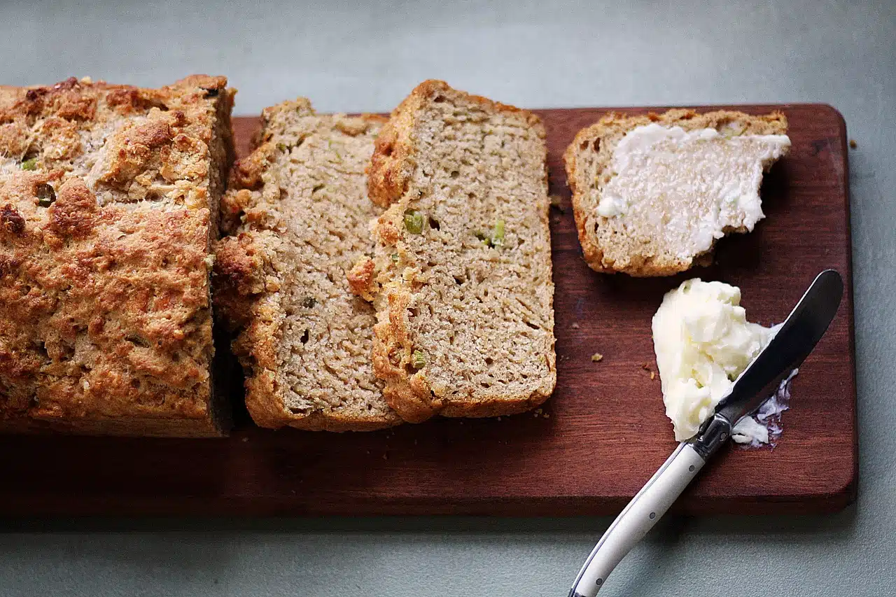 Cheddar-Scallion Beer Bread