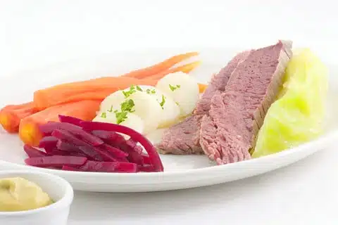 VIDEO: Corned Beef and Cabbage