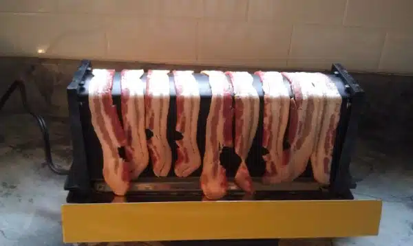 The Baconer | Rediscovering a Retro Bacon Cooker