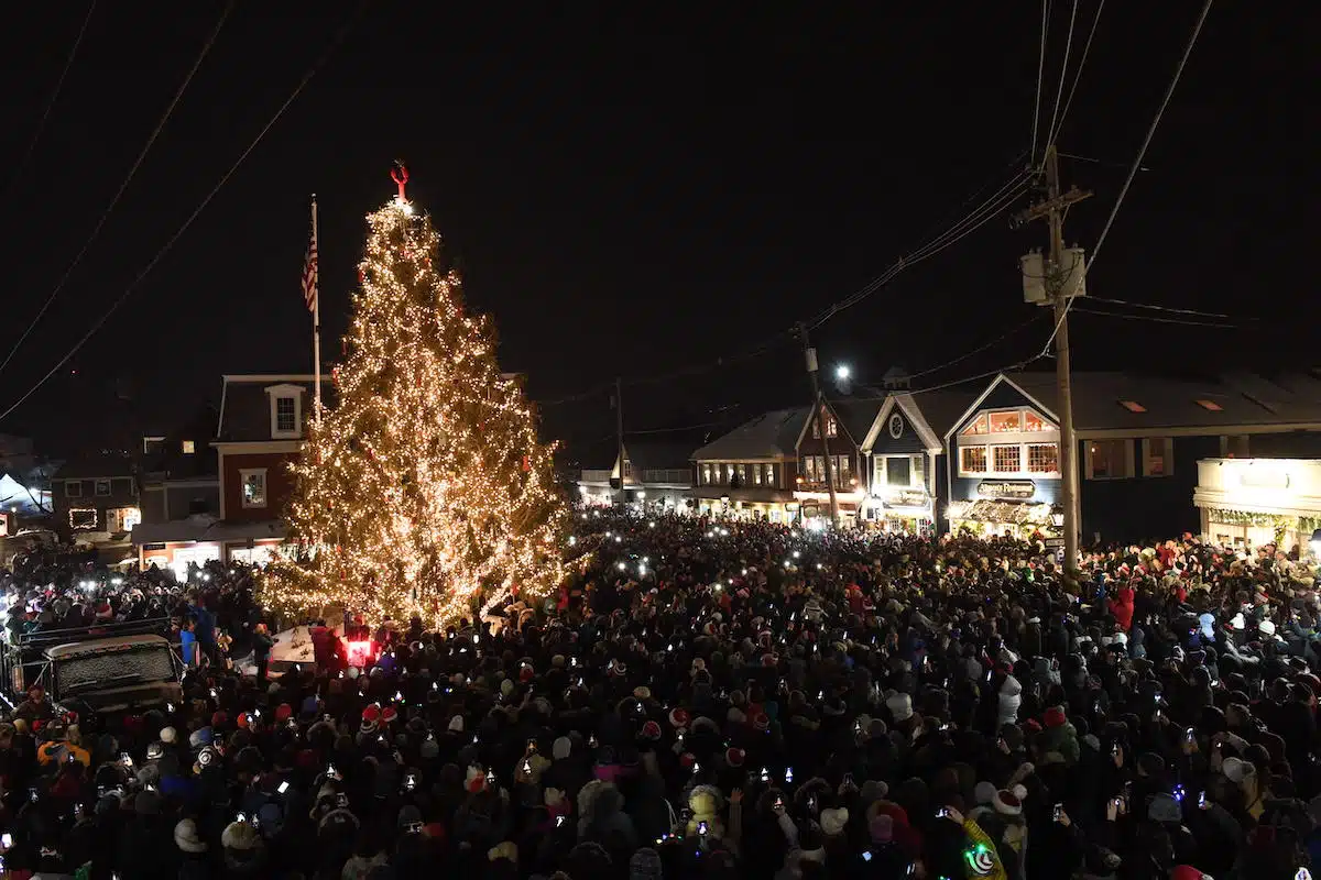 Holidays in Maine | A Very Merry Calendar
