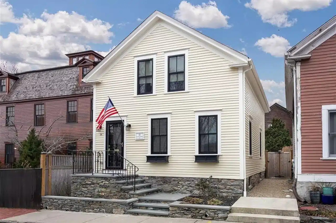 House for Sale: A Renovated 1895 Gem in Newport, Rhode Island’s Point Neighborhood