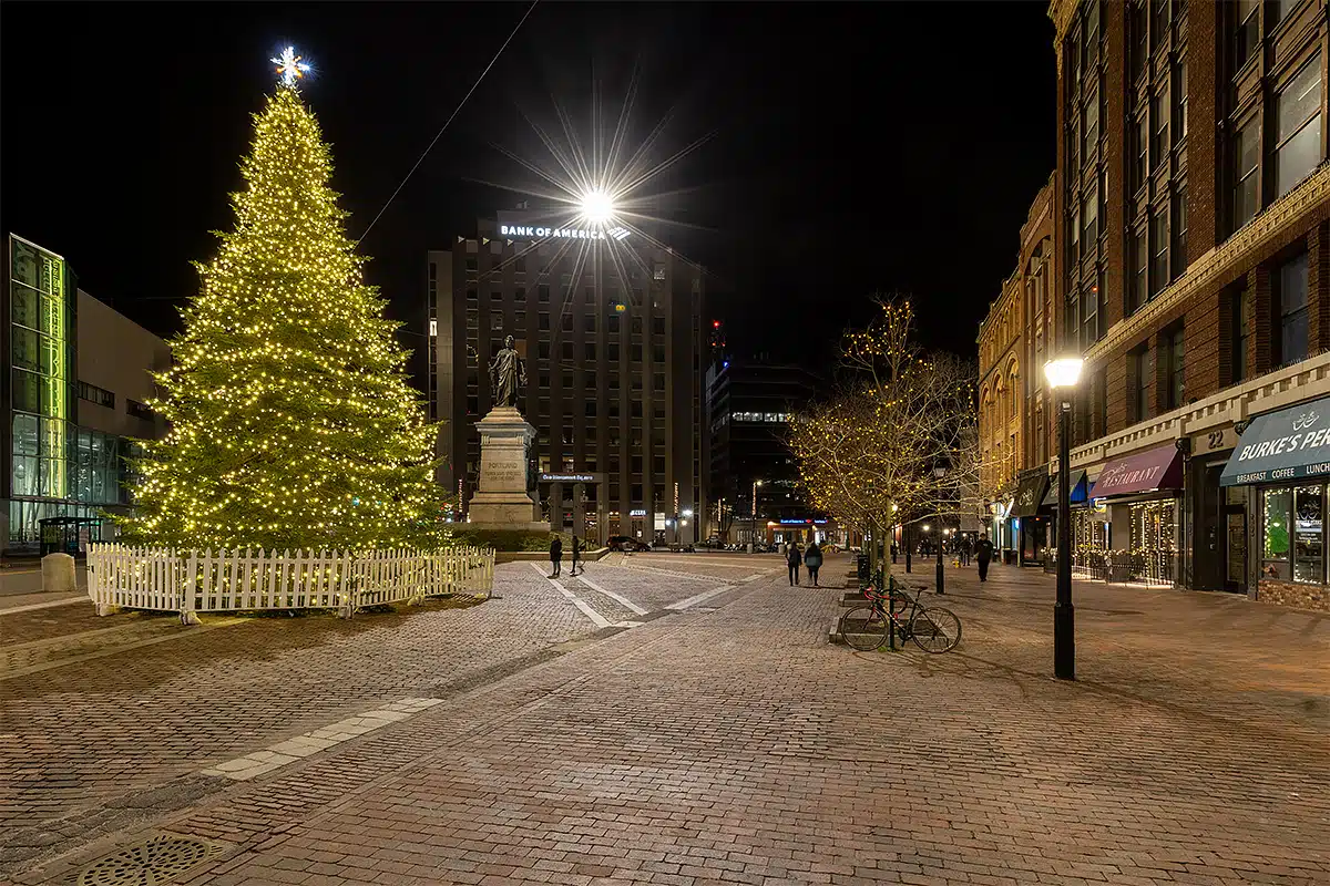 10 Best Spots for Holiday Shopping in Portland, Maine