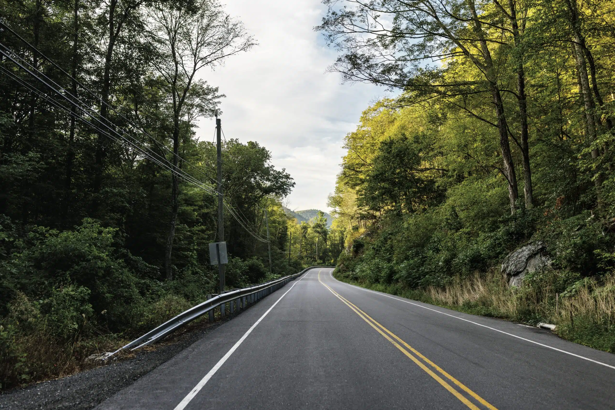 Scenic Summer Drive in Connecticut