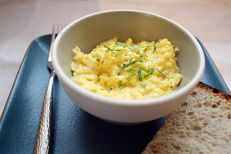 How to Make Perfect Scrambled Eggs