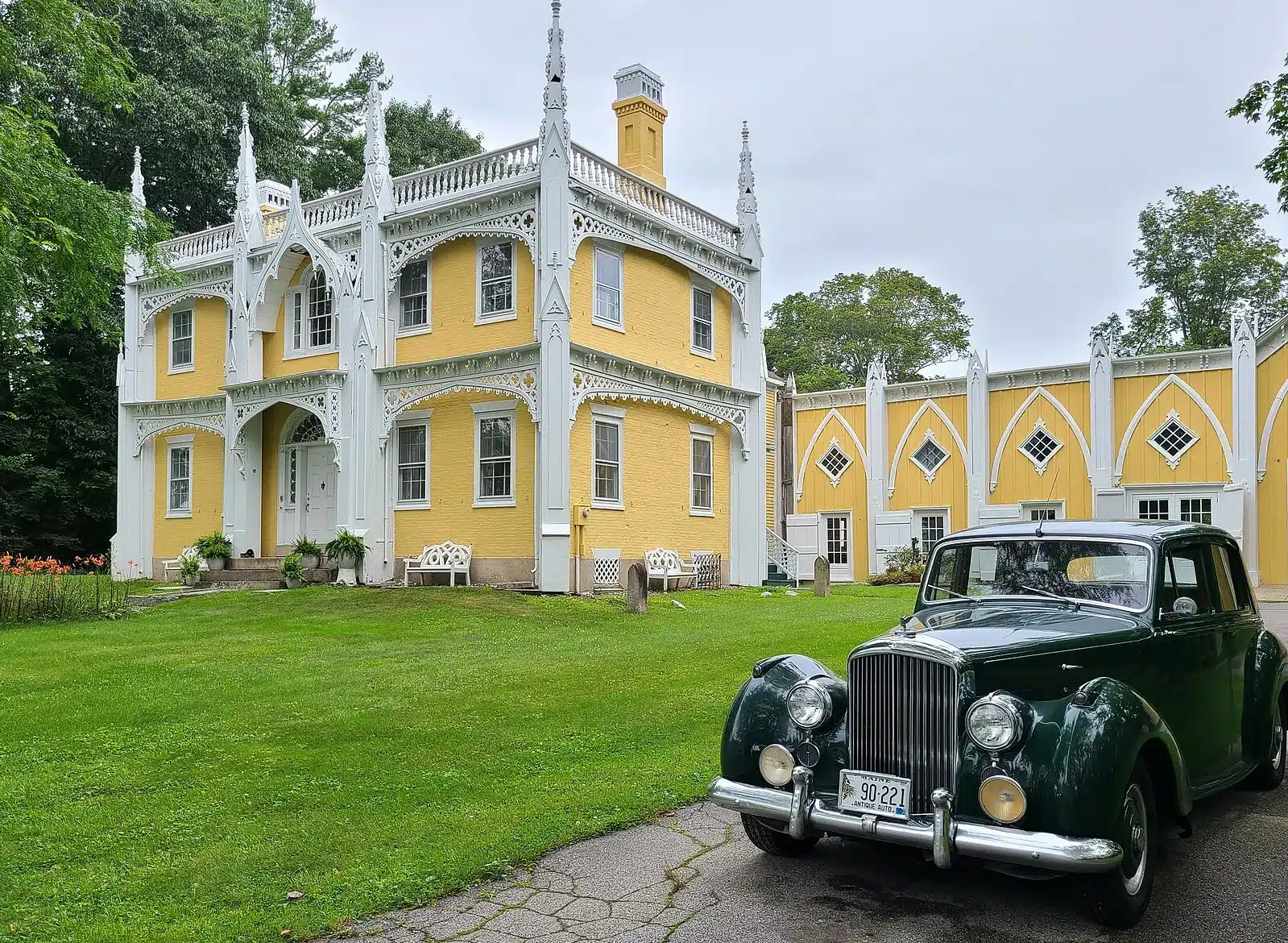 House For Sale: The Wedding Cake House in Kennebunk, Maine